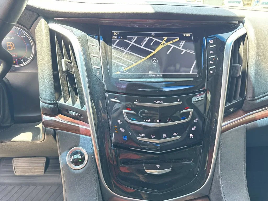 Used 2019 Gray Cadillac Luxury image 47