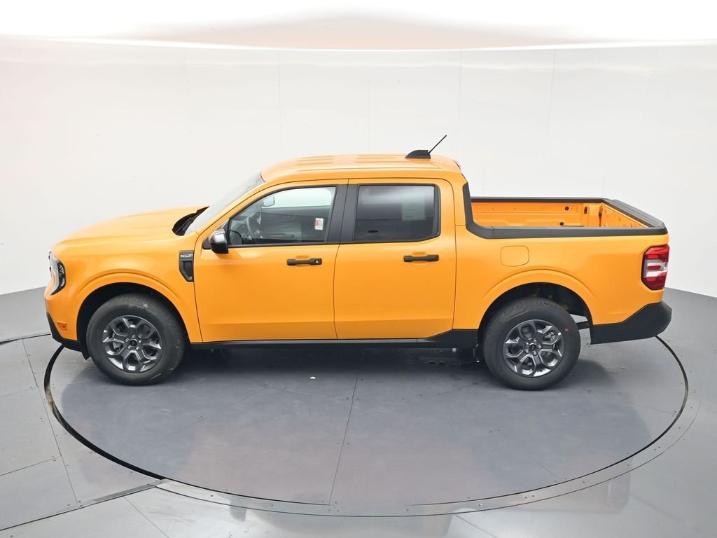 New 2026 Orange Fury Metallic Tri-Coat Ford XLT image 32