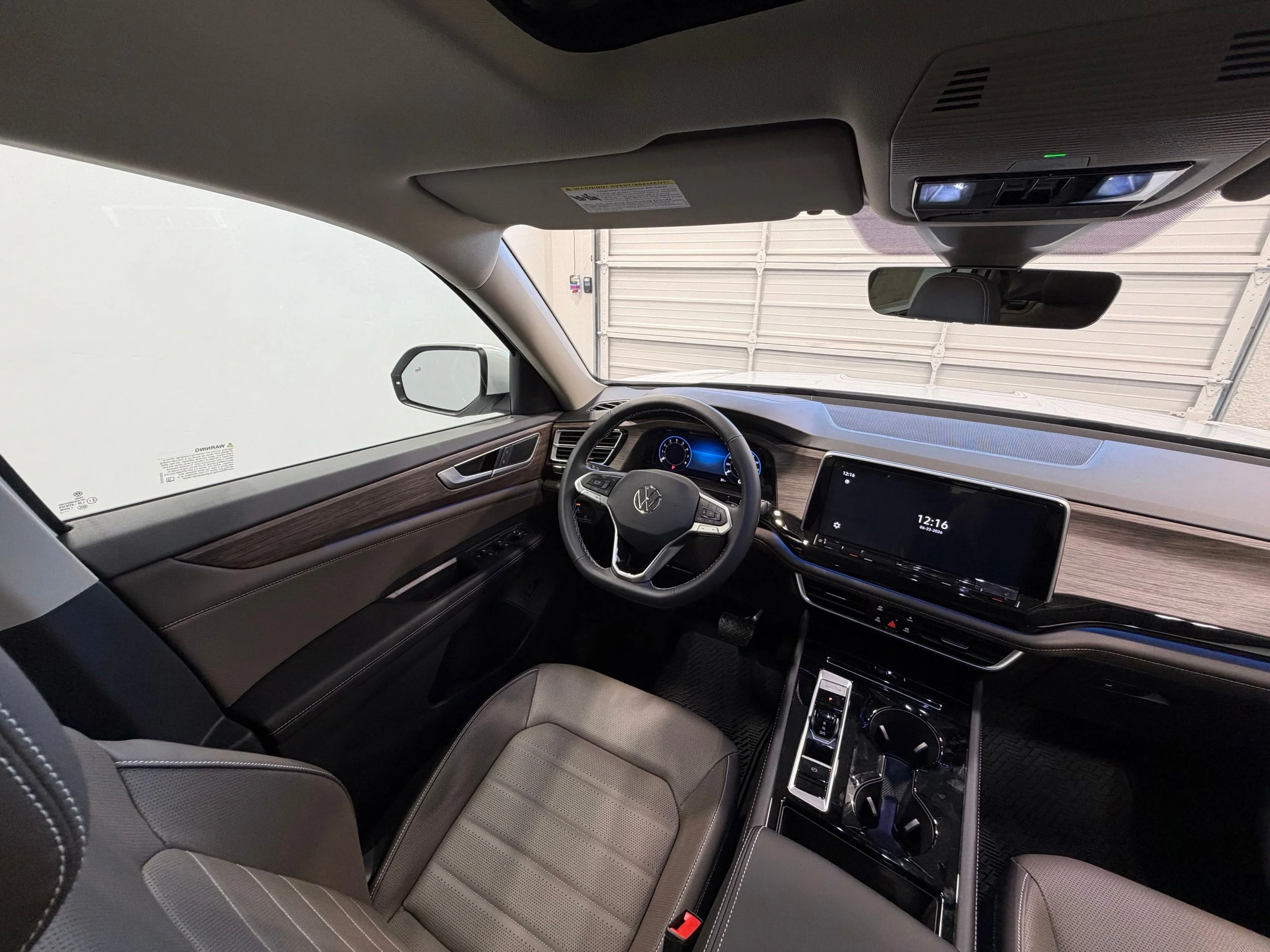 New 2026 White Volkswagen 2.0T SEL image 34