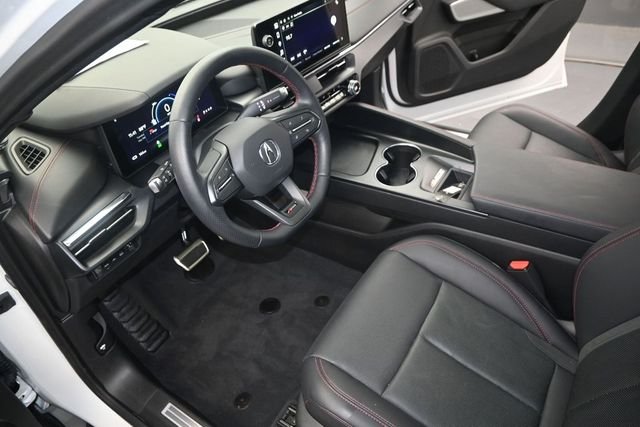 Used 2024 Snowfall Pearl Acura Base image 5