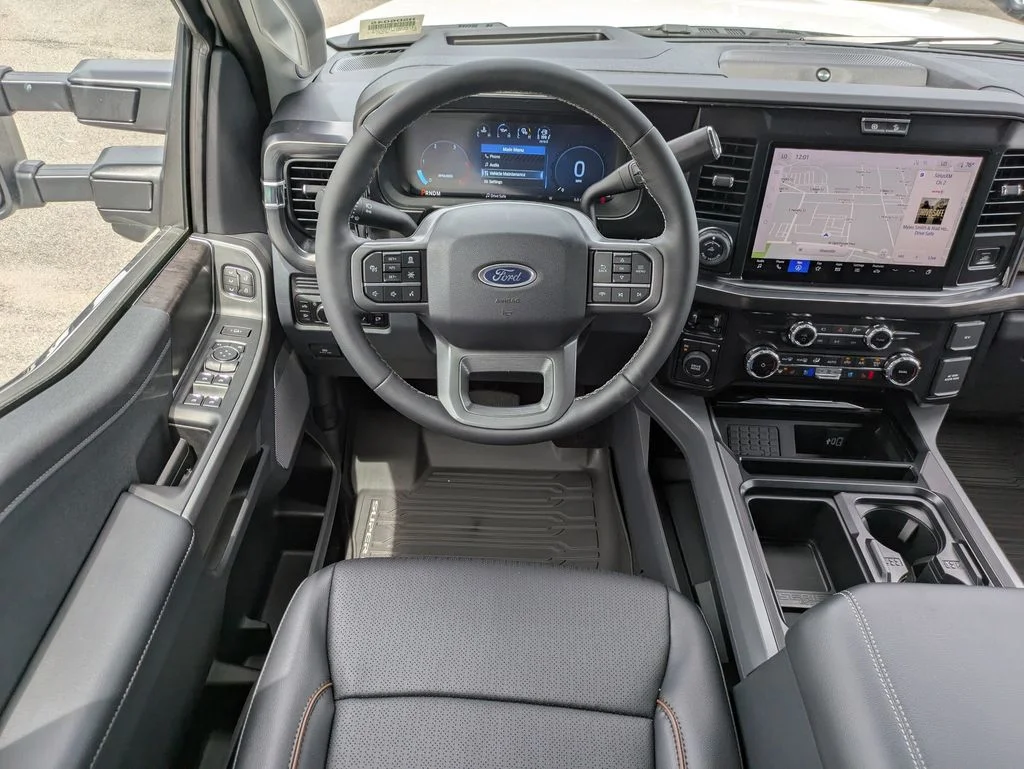 New 2026 Star White Metallic Tri-Coat Ford Lariat image 15