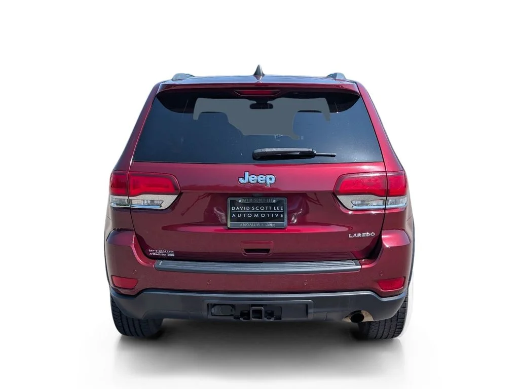 Used 2021 Red Jeep Laredo E image 7