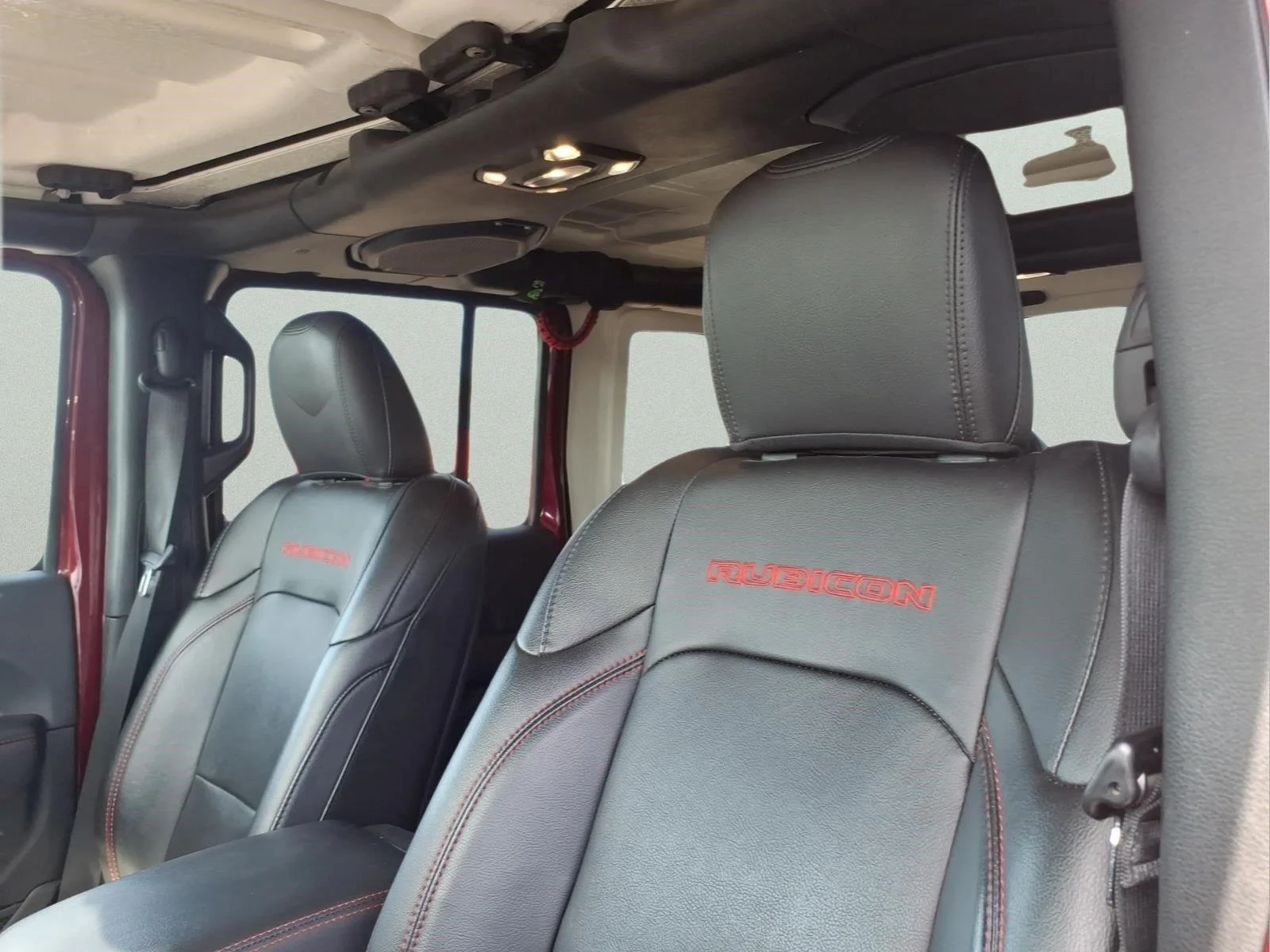 Used 2021 Snazzberry Pearlcoat Jeep Unlimited Rubicon image 18