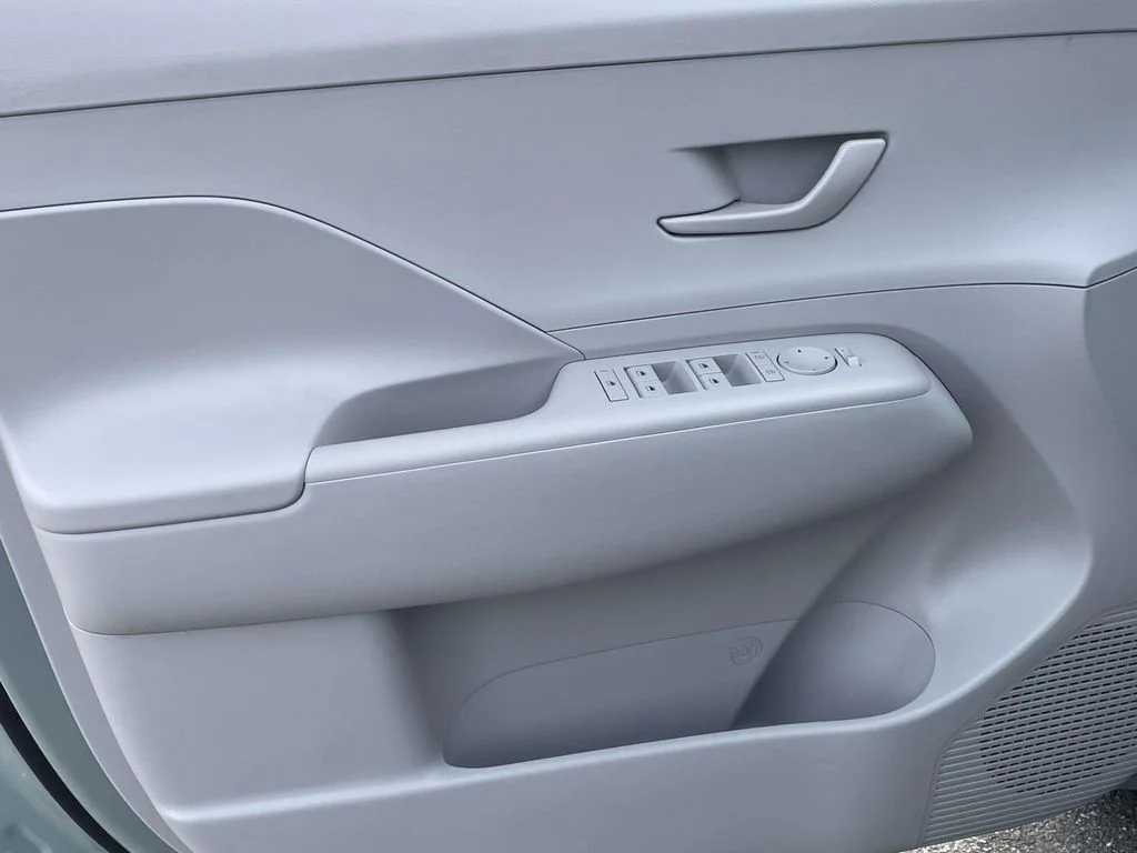 New 2026 Green Hyundai SE image 13