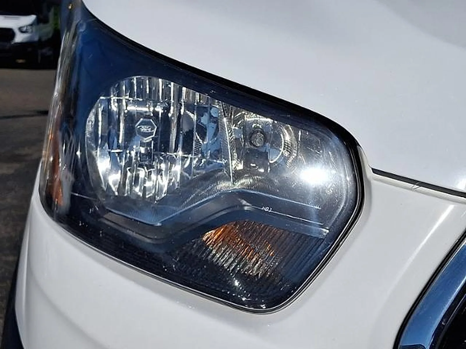 Used 2020 Oxford White Ford Base image 10