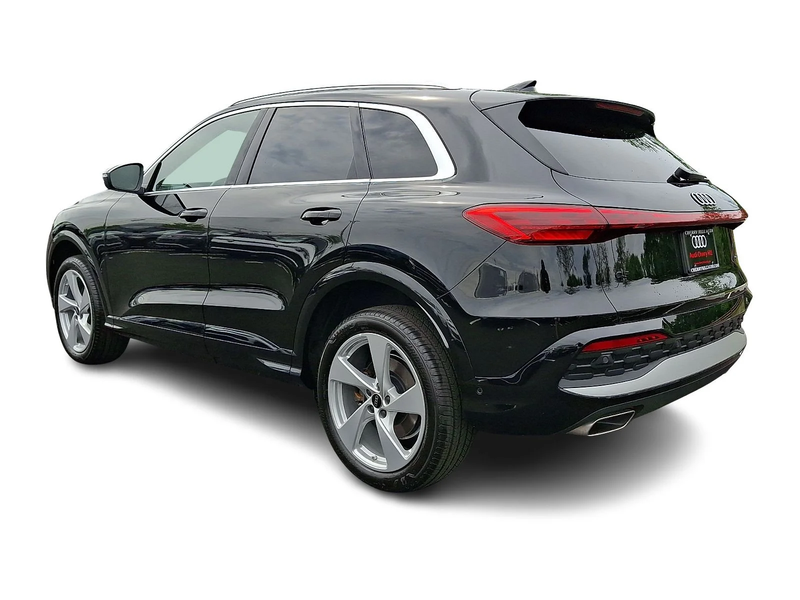 Used 2025 Mythos Black Metallic   0E0e Audi Premium Plus image 5