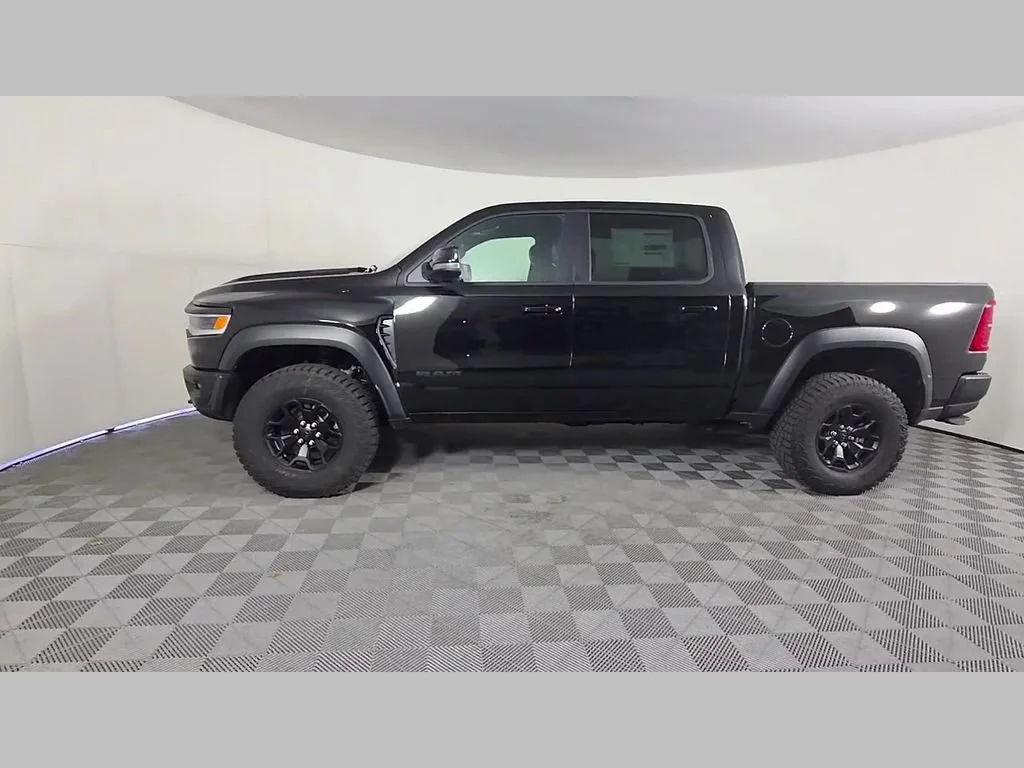 New 2026 Diamond Black Crystal Pearl-Coat Exterior Paint RAM RHO image 35