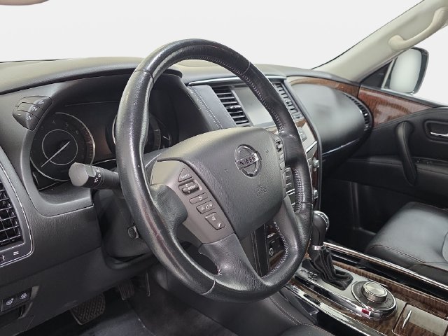 Used 2019 Gray Nissan Platinum image 14