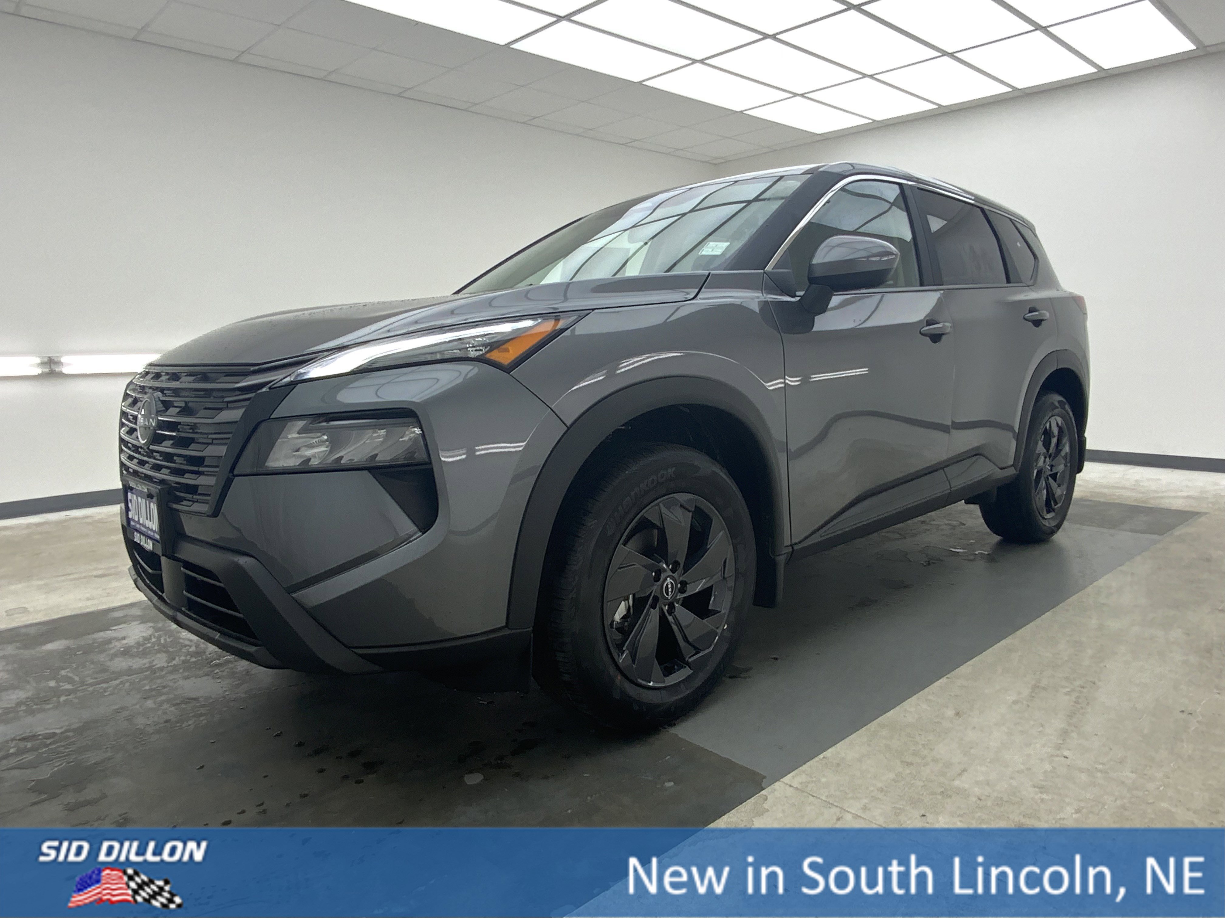 2026 Nissan Rogue SV AWD's photo