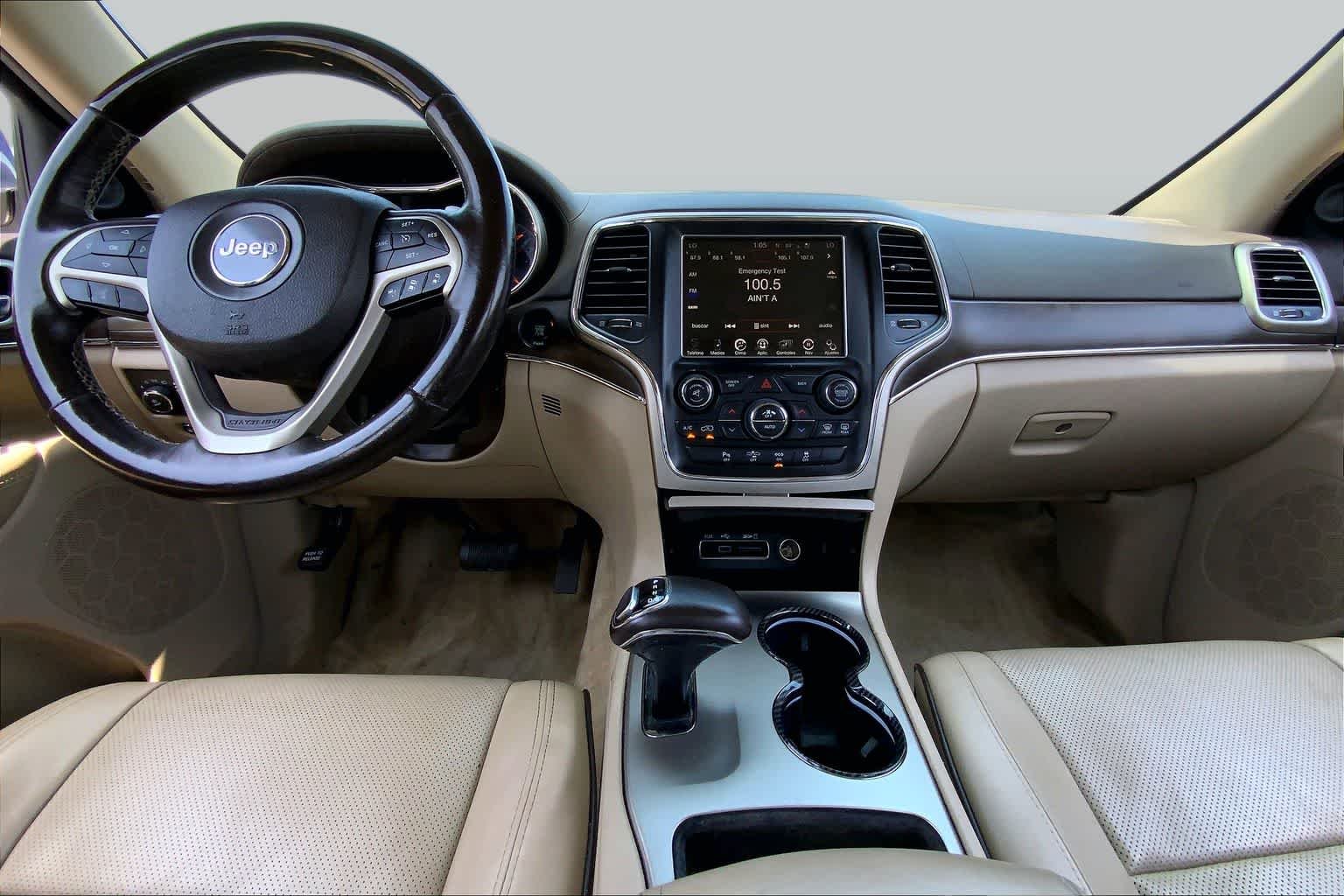 Used 2015 True Blue Pearlcoat Jeep Overland image 18
