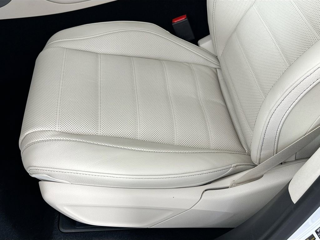 New 2026 Polar White Mercedes-Benz GLS 450 image 55