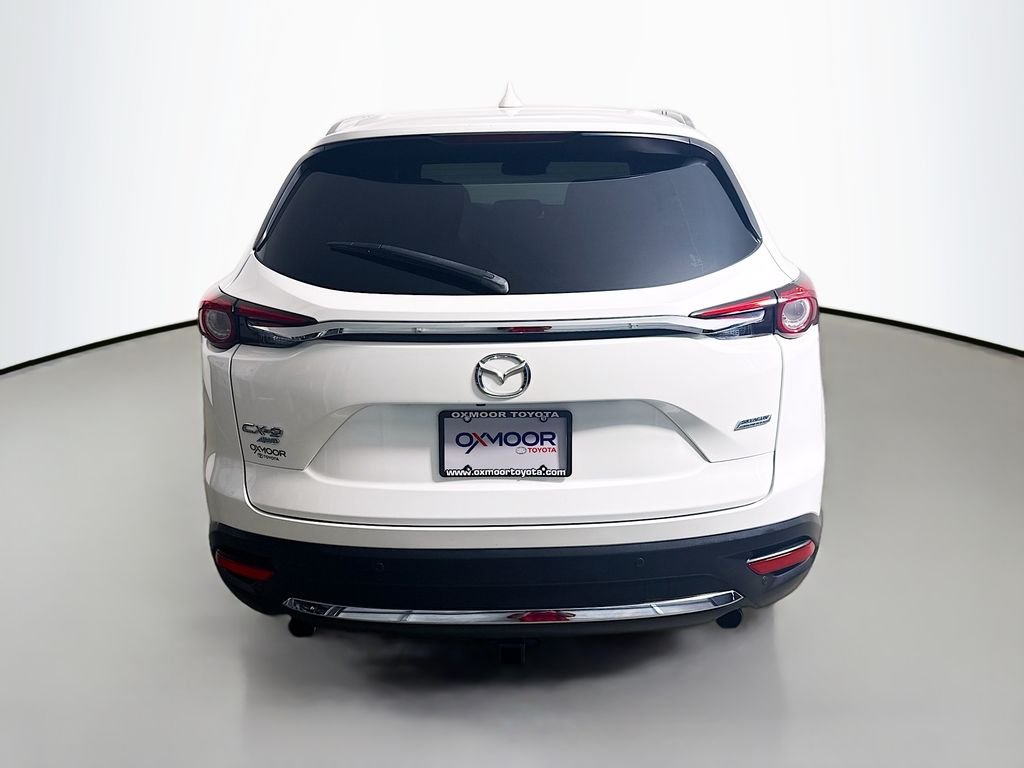 Used 2018 Snowflake White Pearl Mica Mazda Signature image 6