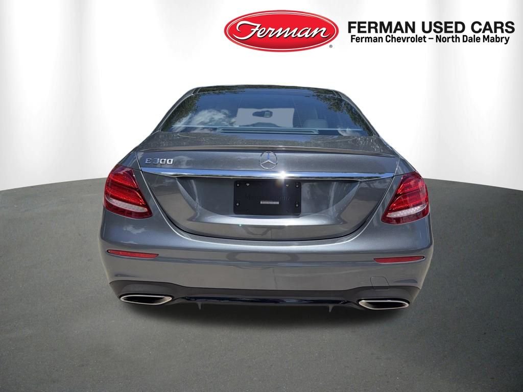 2019 Mercedes-Benz E-Class E300's photo