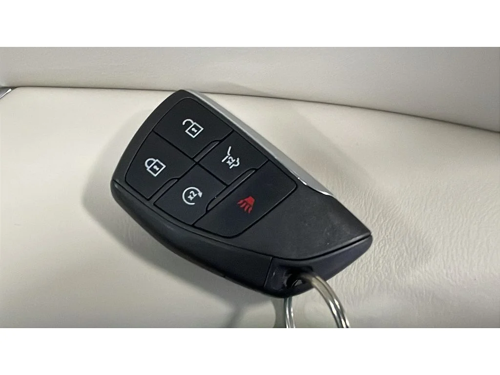 Used 2023 Rich Garnet Metallic Buick Avenir image 20