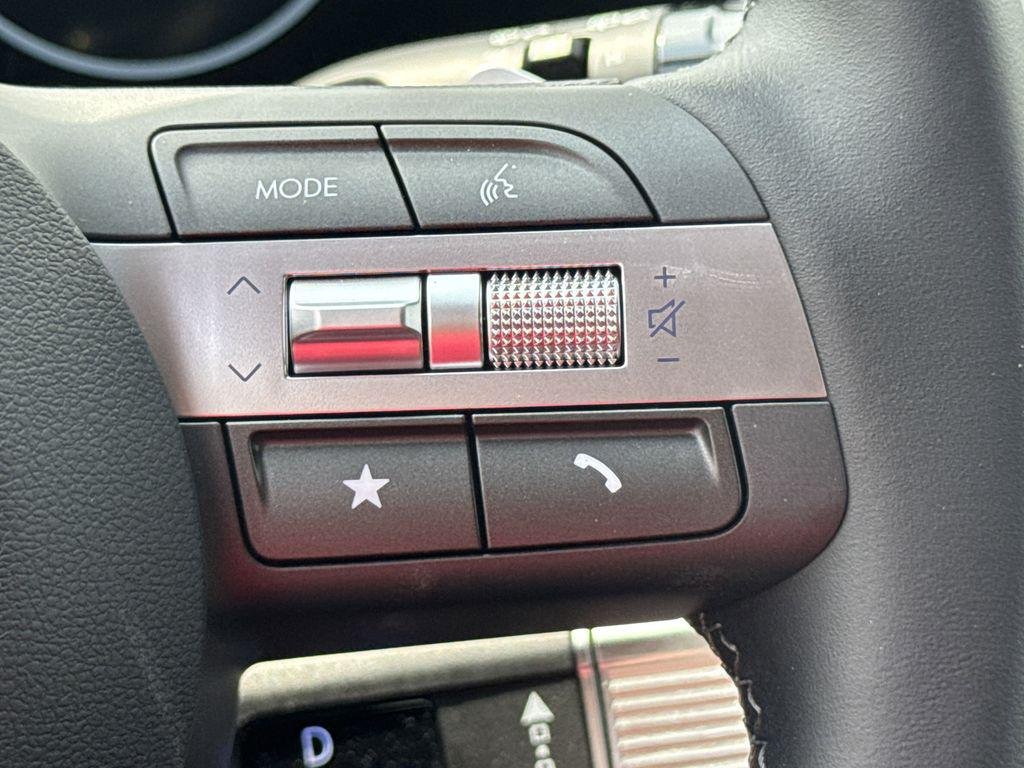2025 Hyundai Kona EV SEL - Photo 25