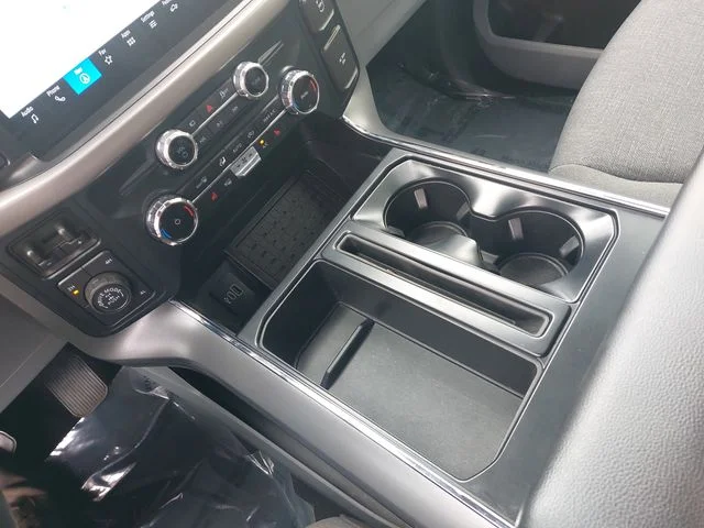 Used 2025 Gray Ford XLT image 25