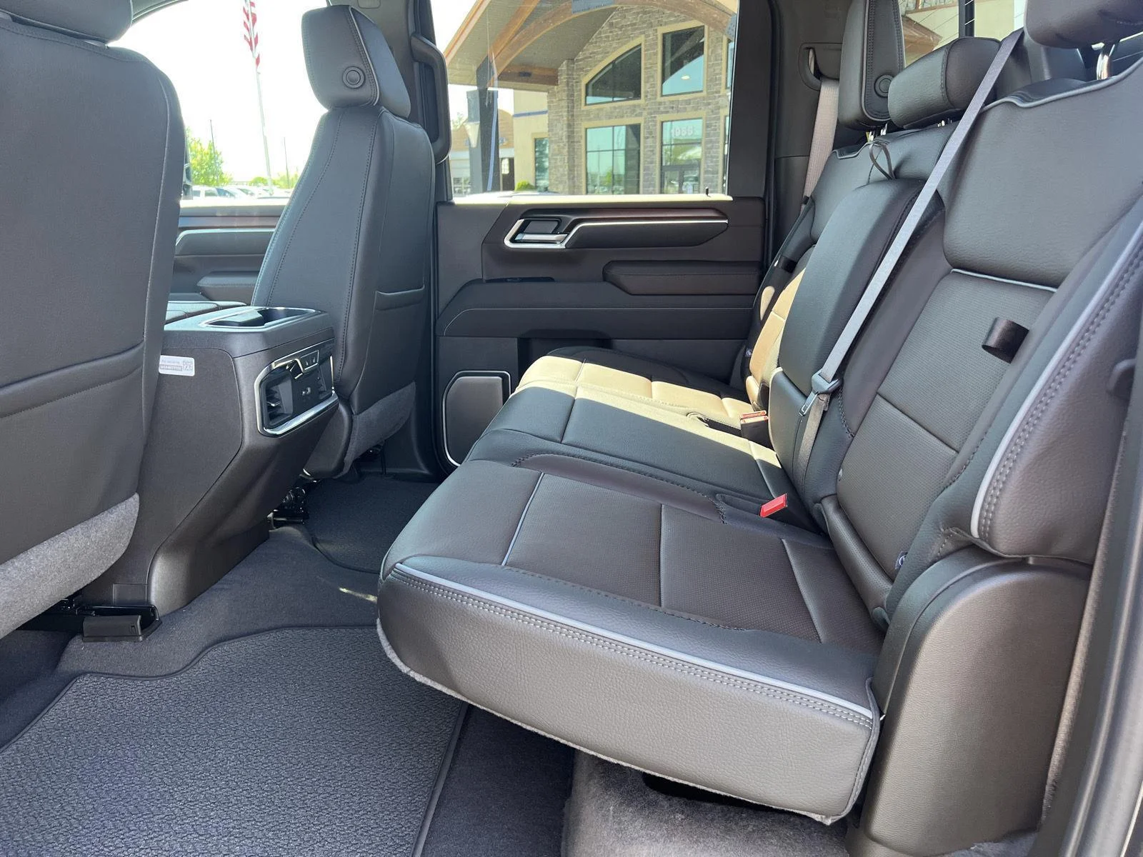 2026 GMC Sierra 3500HD Denali - Photo 32