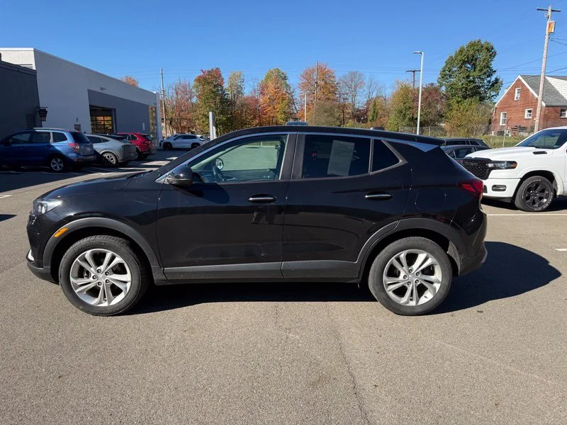 Used 2022 Black Buick Preferred image 17