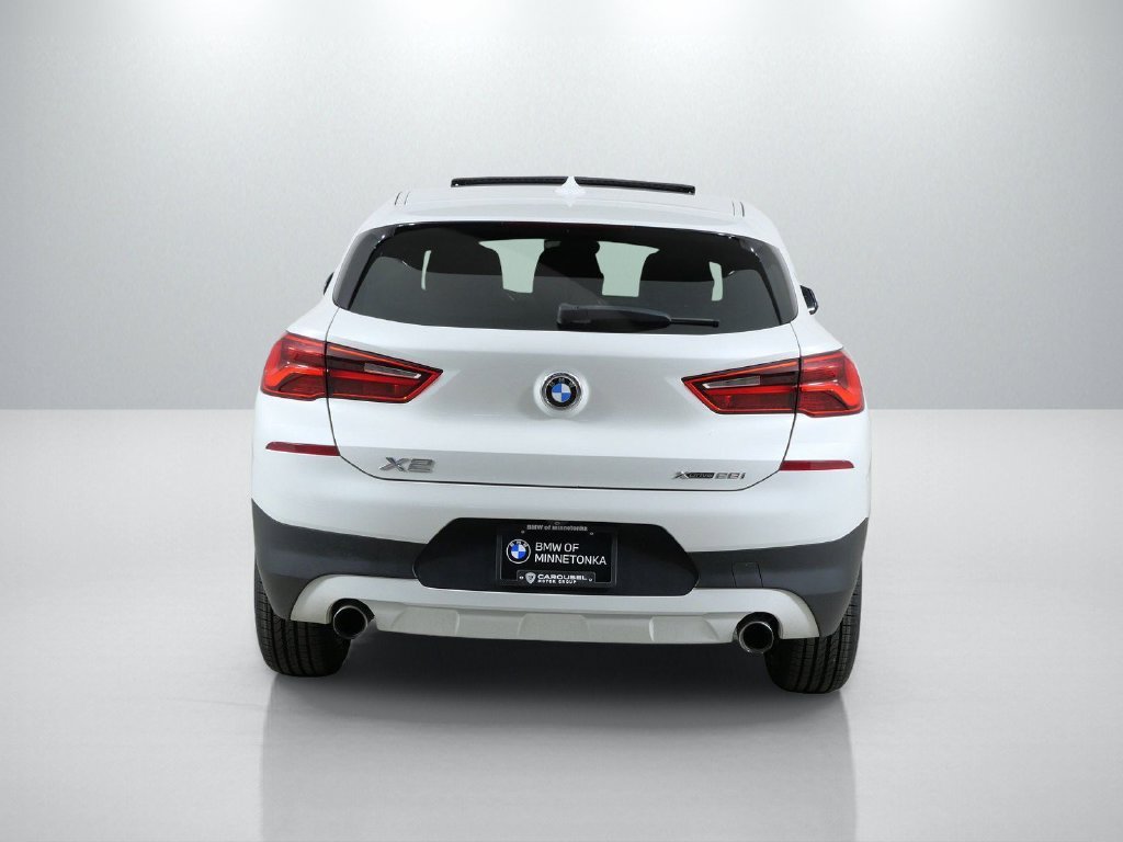 Used 2018 Mineral White Metallic BMW xDrive28i image 11