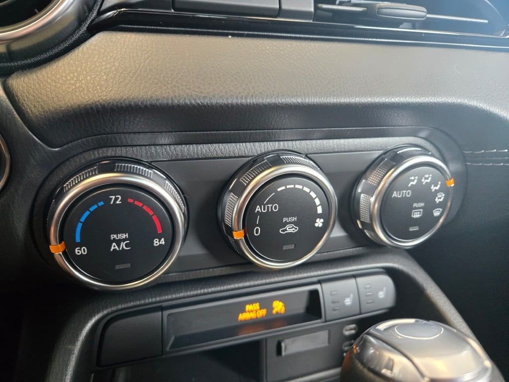 2025 Mazda MX-5 Miata Grand Touring - Photo 17