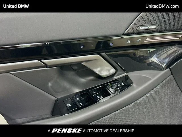 New 2026 Dark Graphite Metallic BMW 530i image 3