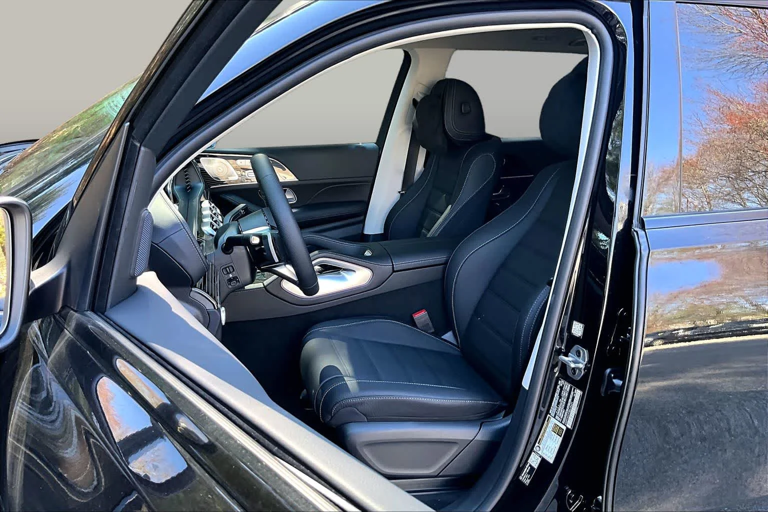New 2026 Obsidian Black Metallic Mercedes-Benz GLS 450 image 14