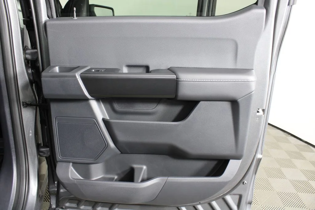 New 2026 Carbonized Gray Metallic Ford STX image 9