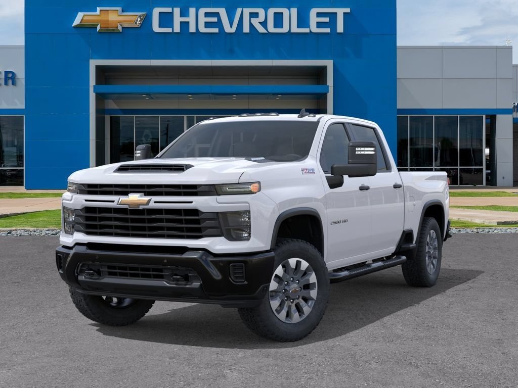 2026 Chevrolet Silverado 2500 HD Custom - Photo 6
