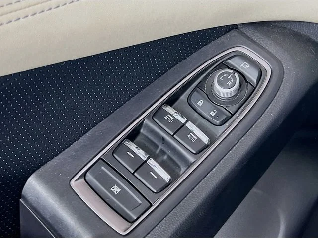 Used 2022 Abyss Blue Pearl Subaru Touring image 19