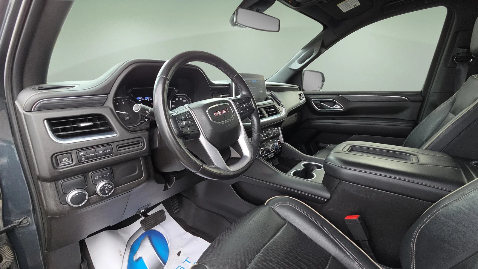 Used 2021 Blue GMC SLT image 24