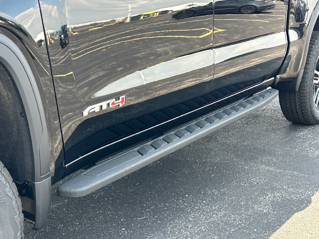 2026 GMC Sierra 1500 AT4 - Photo 13