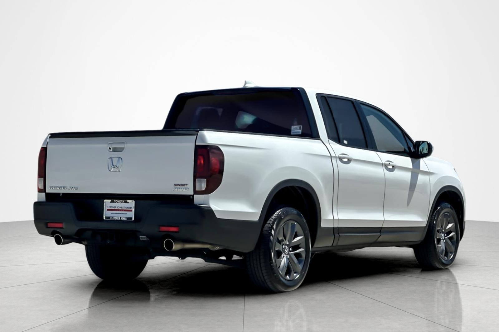 Used 2021 Platinum White Pearl Honda Sport image 5