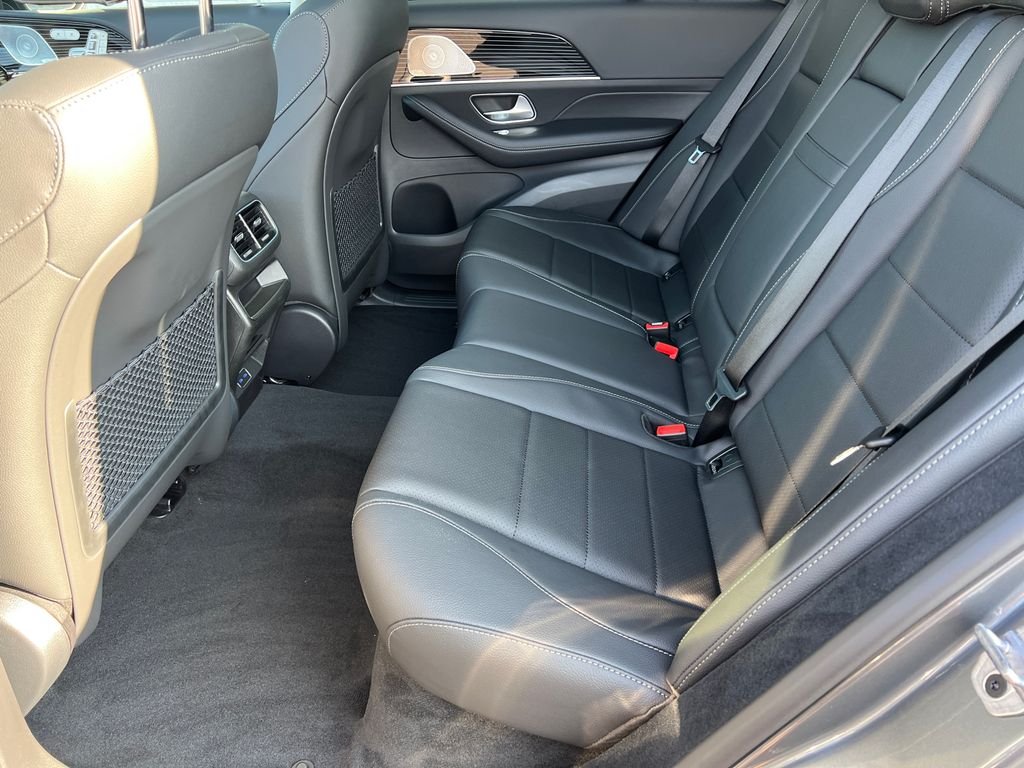 New 2026 Selenite Grey Metallic Mercedes-Benz GLE 450 image 25