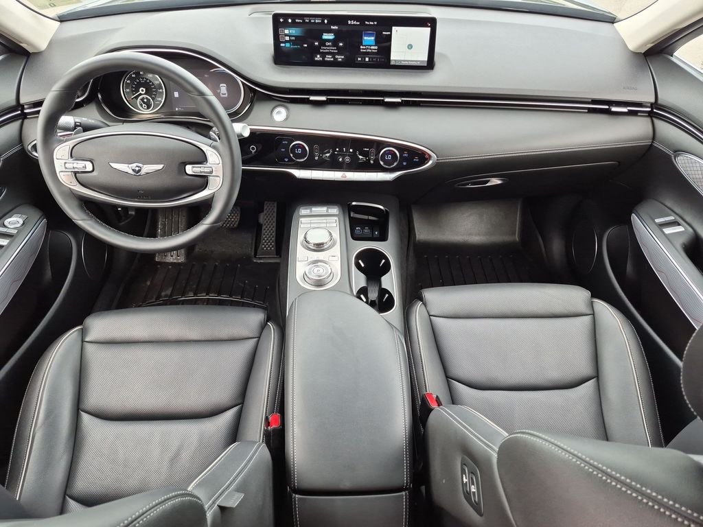 Used 2024 Black Genesis 2.5T image 26