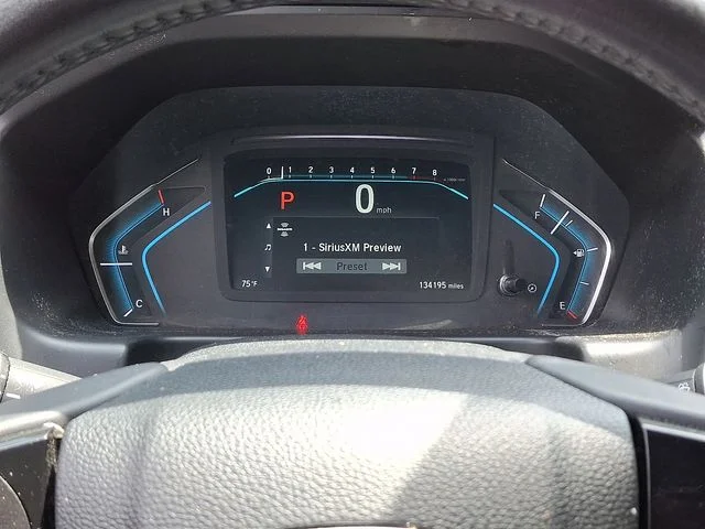 Used 2019 White Honda Elite image 24