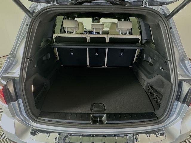 New 2026 Cirrus Silver Metallic Mercedes-Benz GLB 250 image 24