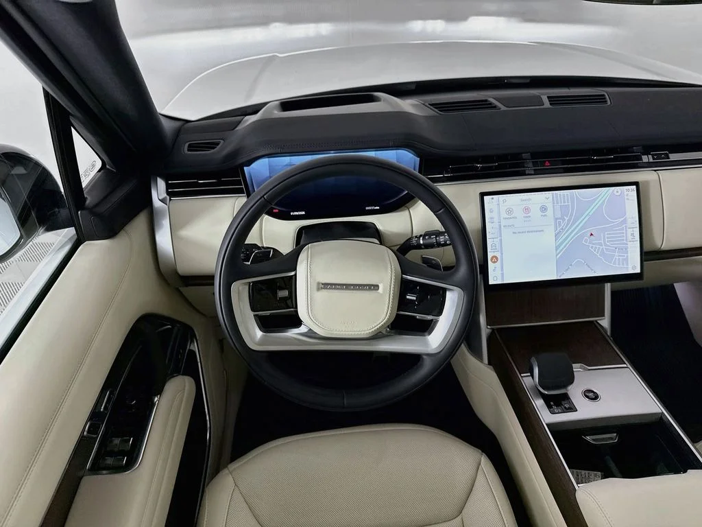 New 2026 Fuji White Land Rover SE image 23