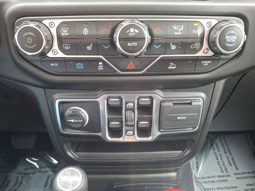 Used 2023 Gray Jeep Sahara 4xe image 16