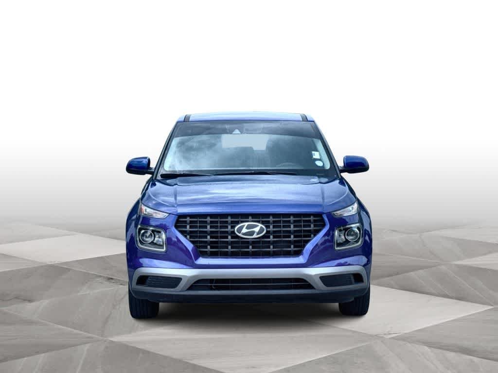 Used 2021 Intense Blue Hyundai SE image 3