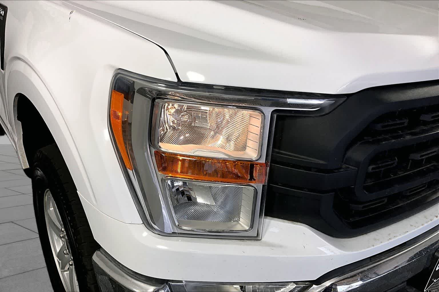 Used 2022 Oxford White Ford XL image 75