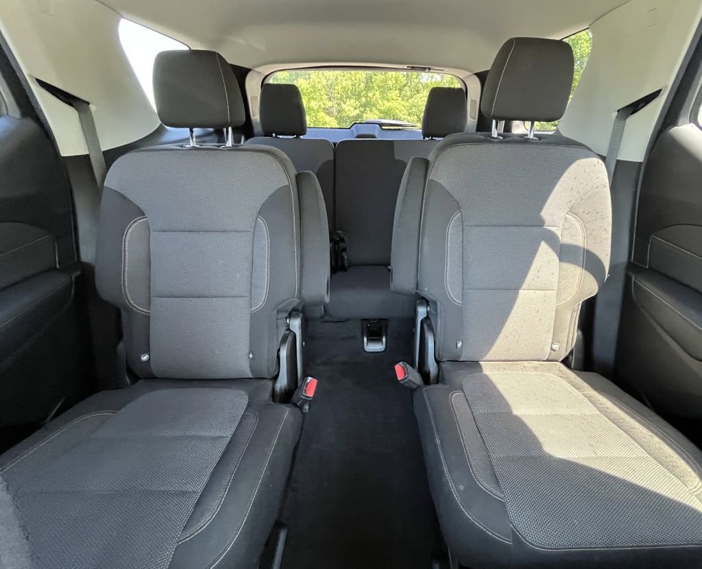 2021 Chevrolet Traverse 1LT - Photo 18