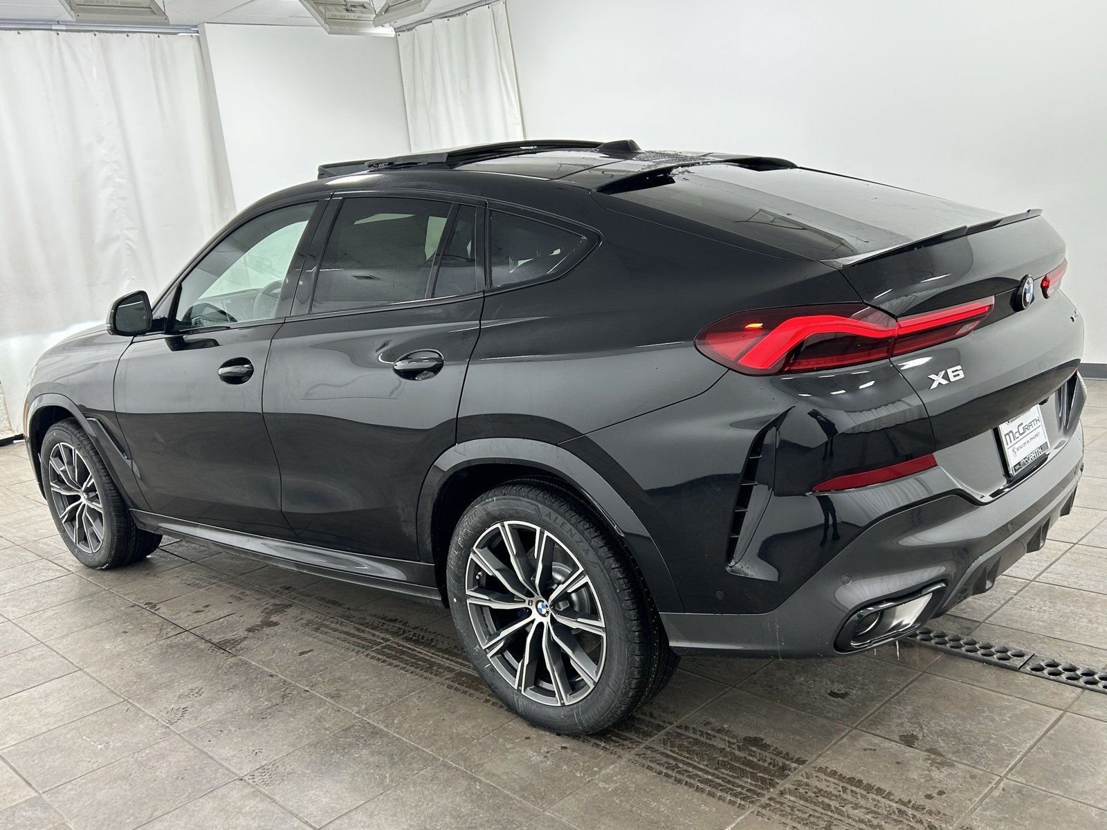 2026 BMW X6 40i