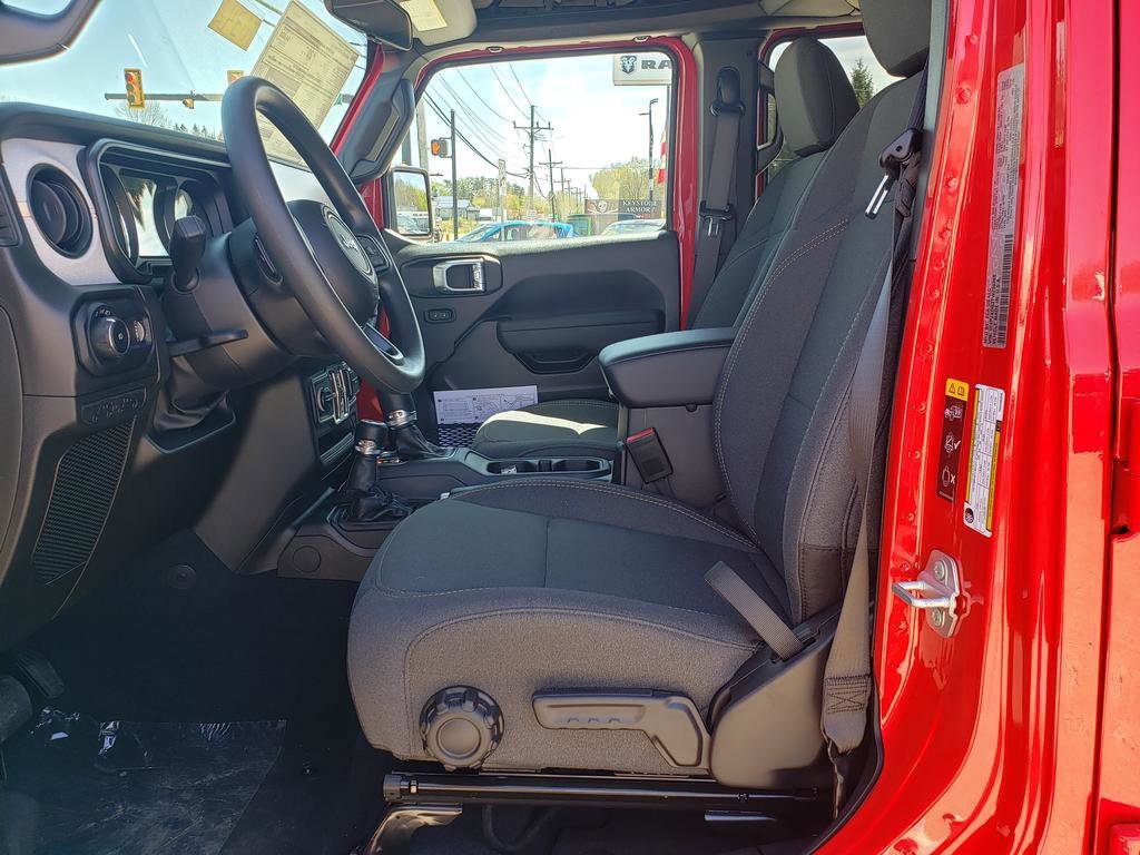 New 2026 Firecracker Red Clear-Coat Exterior Paint Jeep Sport image 10