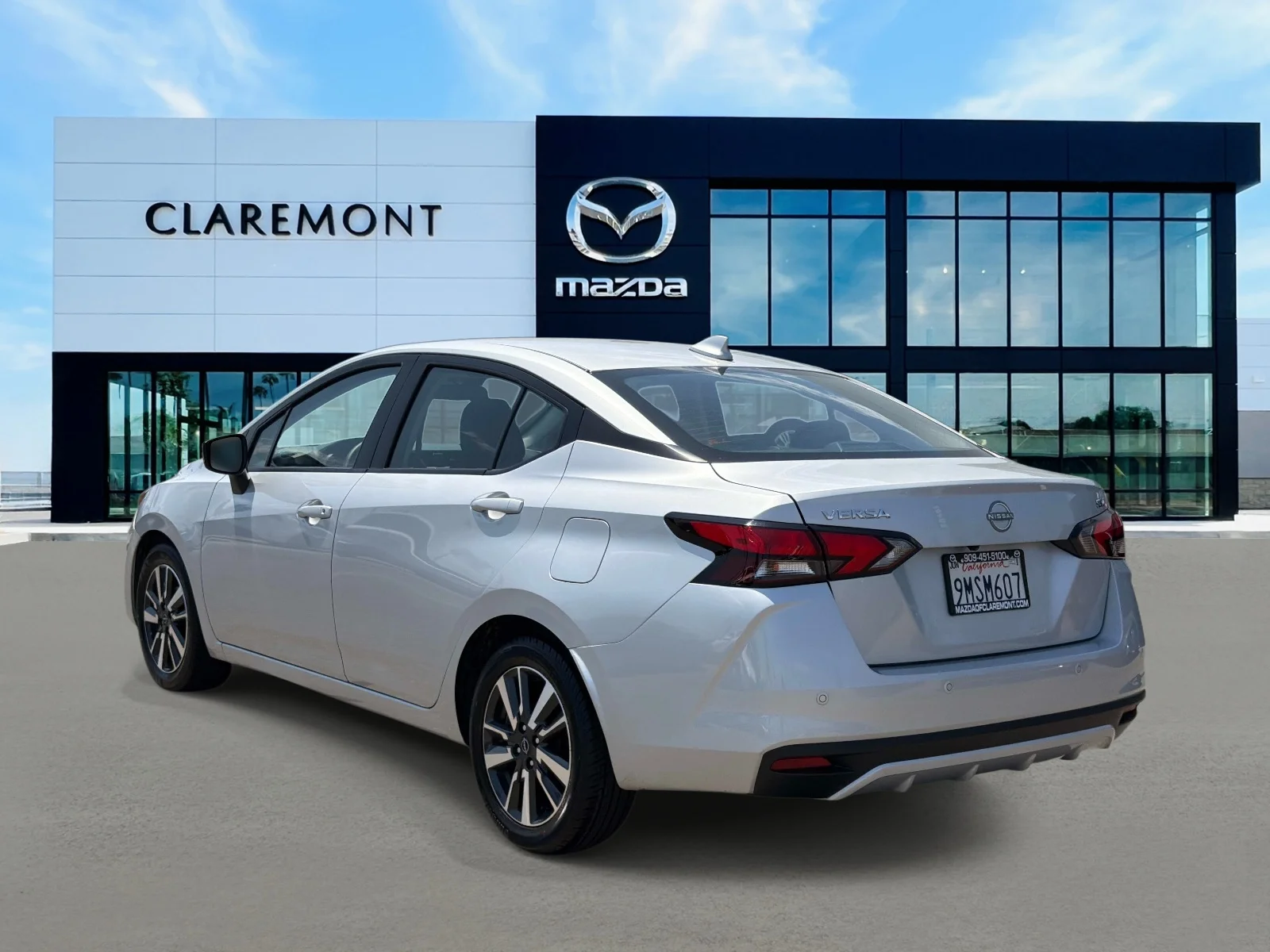 Used 2024 BRILLIANT SILVE Nissan SV CVT image 6