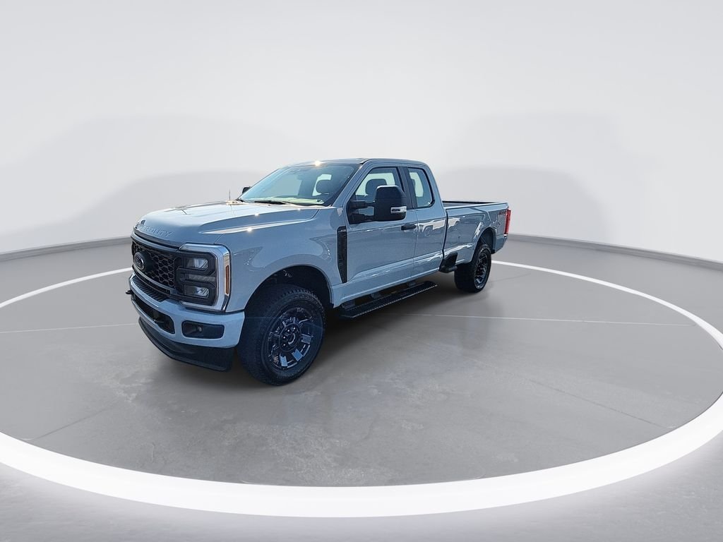 2026 Ford F-350 Super Duty XL - Photo 4