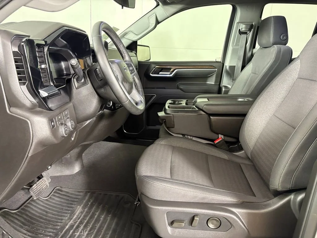 Used 2026 Sterling Gray Metallic Chevrolet RST image 26