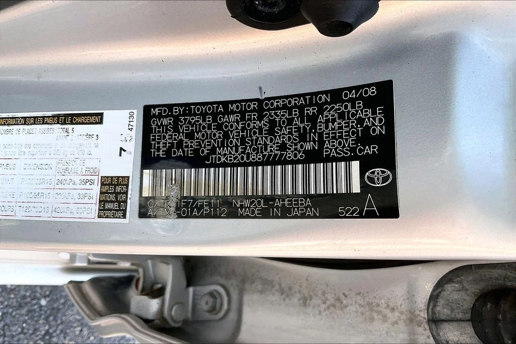 Used 2008 Silver Toyota Base image 33