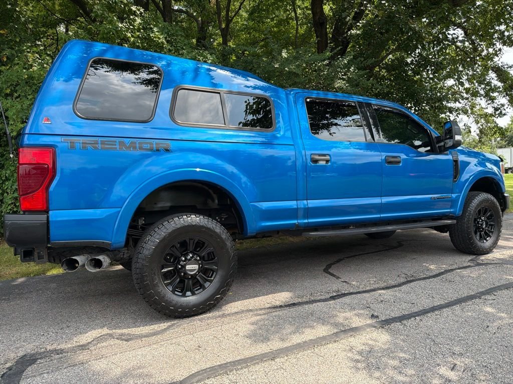 Used 2020 Blue Metallic Ford XLT image 44