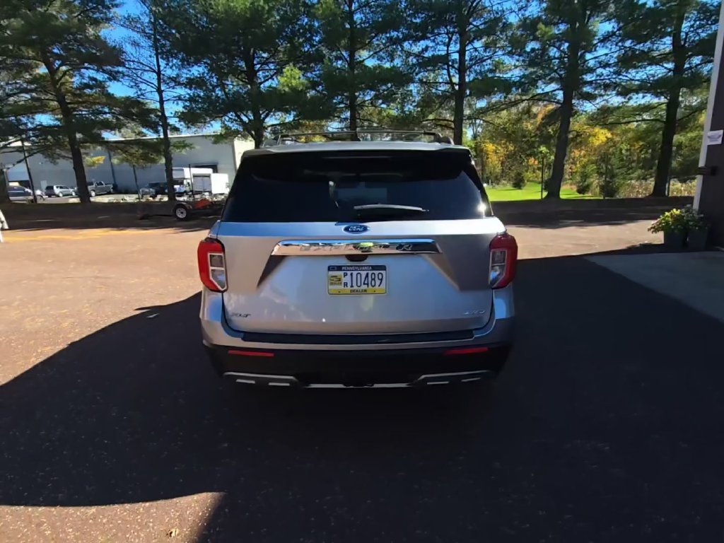 Used 2021 Silver Ford XLT image 8