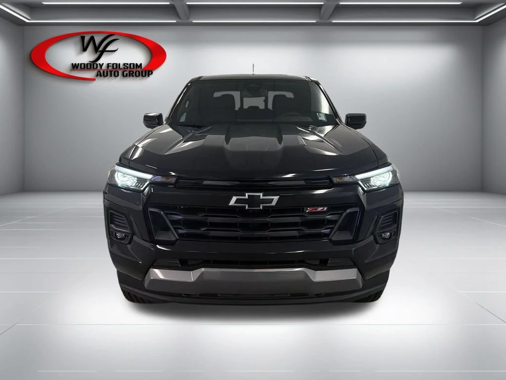 New 2026 Black Chevrolet Z71 image 2